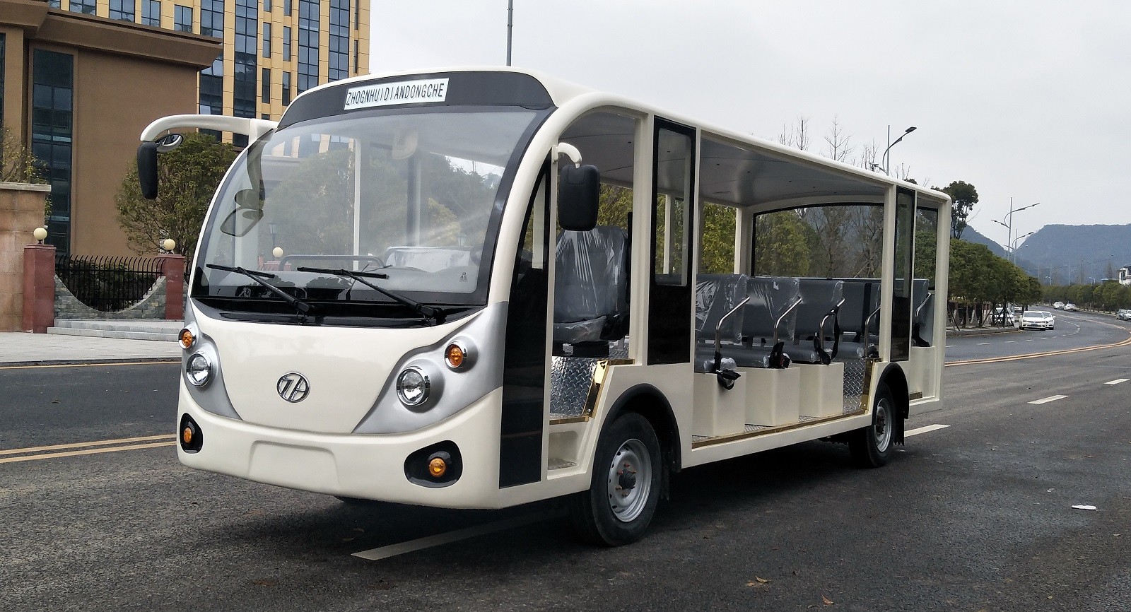 23座電動(dòng)觀光車(chē)