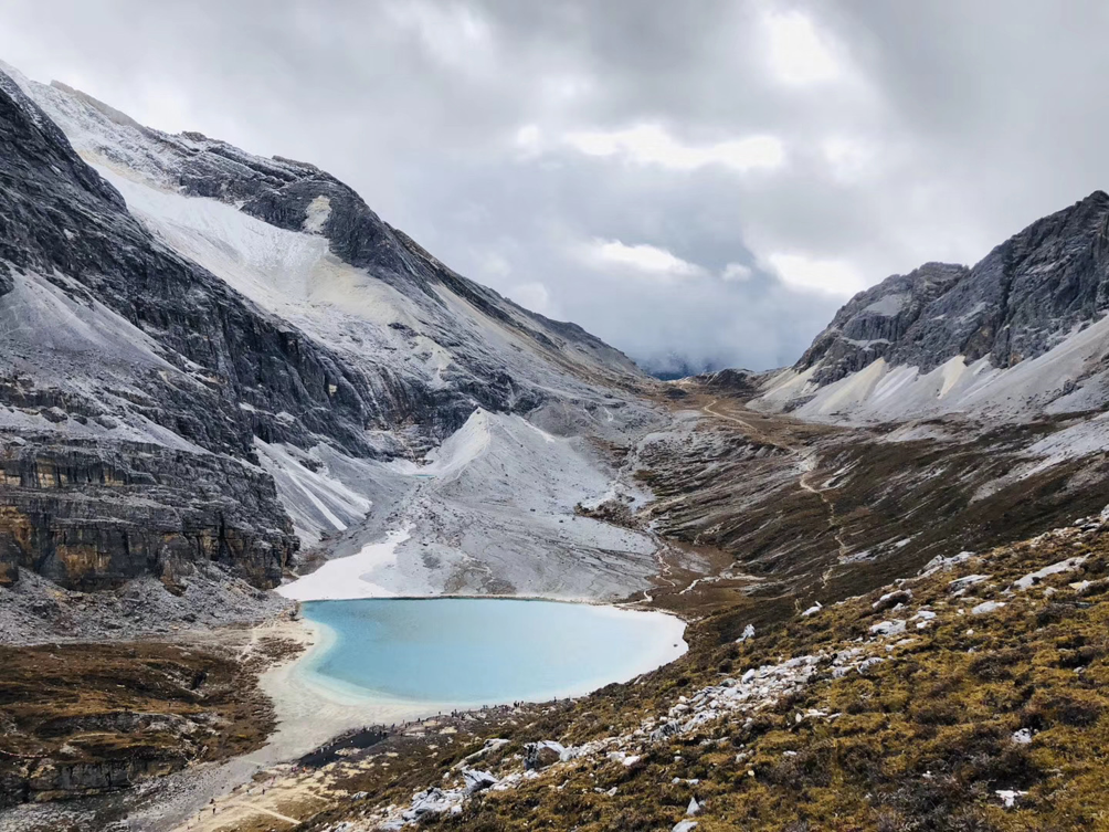 稻城亞丁觀光車 稻城亞丁觀光車